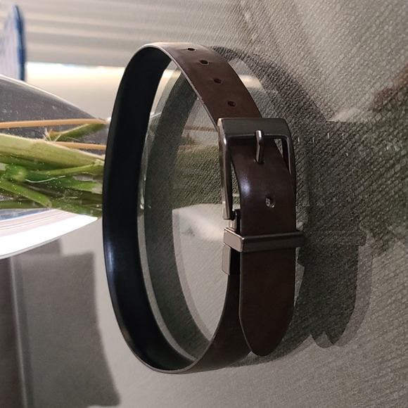 Dickies Reversible Black Brown Vegan Leather Slim Belt Boys S 22-24 Waist - Picture 3 of 14